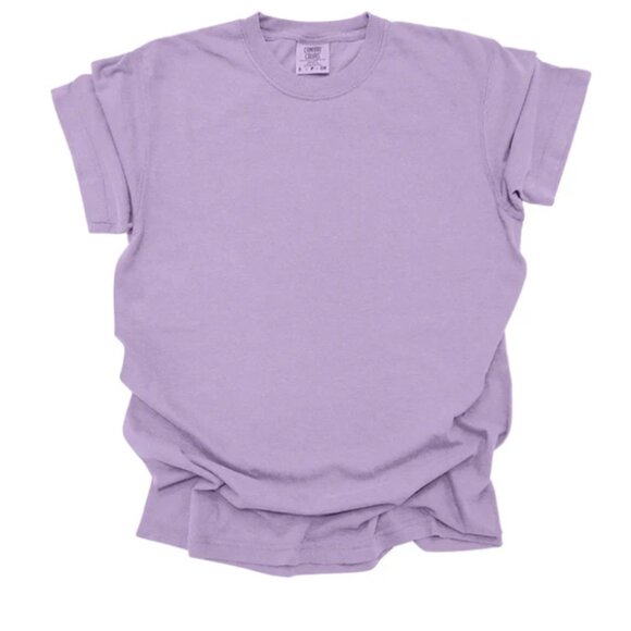 Comfort Colors Tee in Orchid Featuring The Cutest SPOOKY Glitter Transfer. - Picture 2 of 4